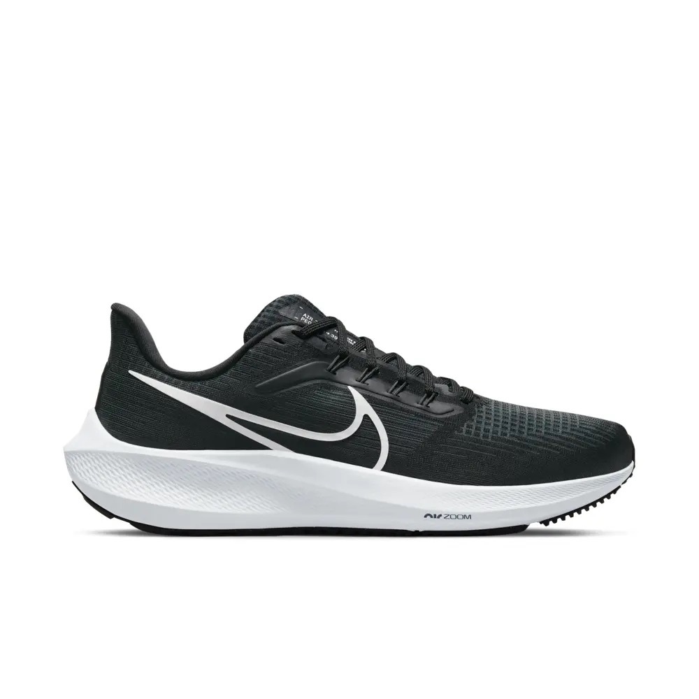 Nike Black and White Athletic Shoes with Modern Design